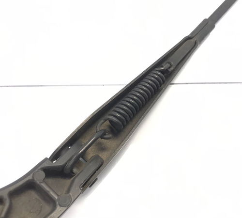 Braço Esquerdo Limpador Parabrisa Audi A4 2009/2011