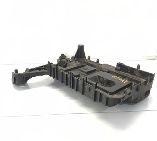 Suporte Batera Volkswagen Tiguan Jetta 2011/2015