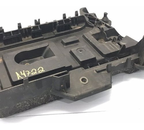 Suporte Batera Volkswagen Tiguan Jetta 2011/2015