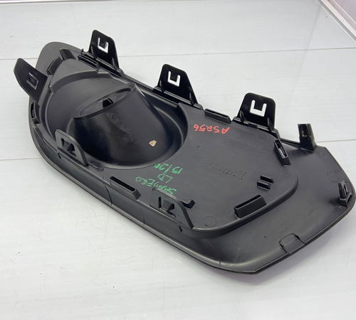 Moldura Milha Direito Renault Sandero 2015/2020