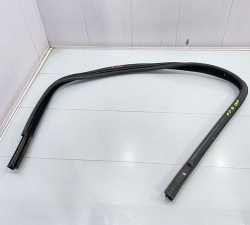 Borracha Canaleta Porta Dianteira Direita Fiat Uno 2011/2021