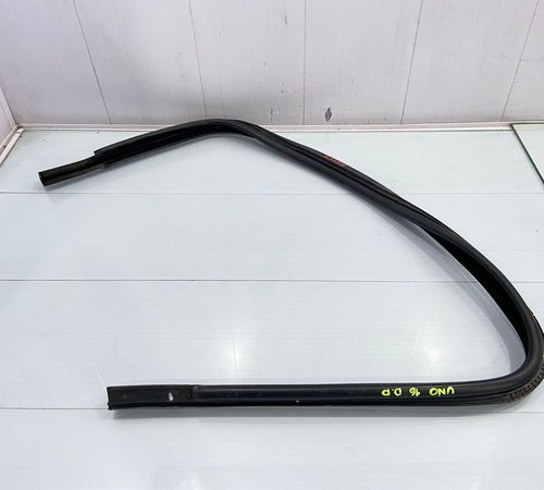 Borracha Canaleta Porta Dianteira Direita Fiat Uno 2011/2021