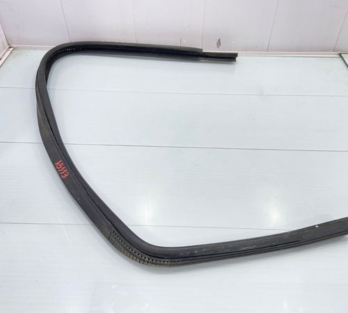 Borracha Canaleta Porta Dianteira Direita Fiat Uno 2011/2021
