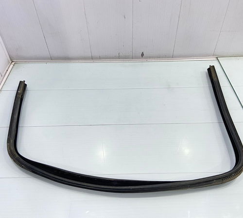 Borracha Canaleta Porta Dianteira Direita Fiat Uno 2011/2021