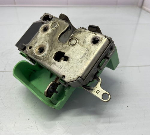 Fechadura Porta Dianteira Direita Fiat Uno 2015/2021