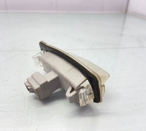 Luz De Placa Mitsubishi Outlander 2013/2015