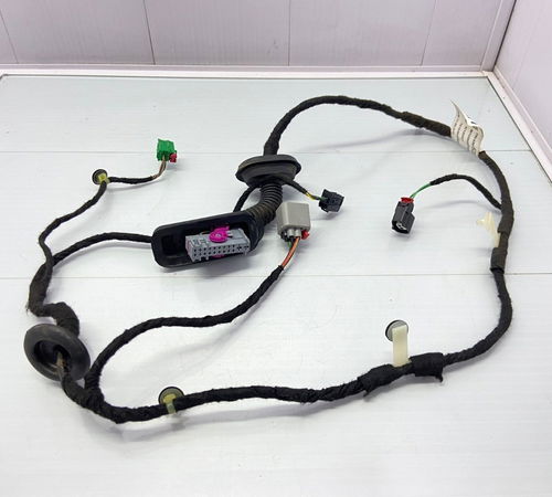 Chicote Interno Porta Traseira Direita Chevrolet Cruze 17/23