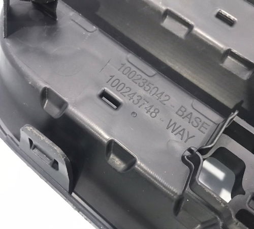 Grade Parachoque Dianteiro Fiat Uno 2018 Recuperado