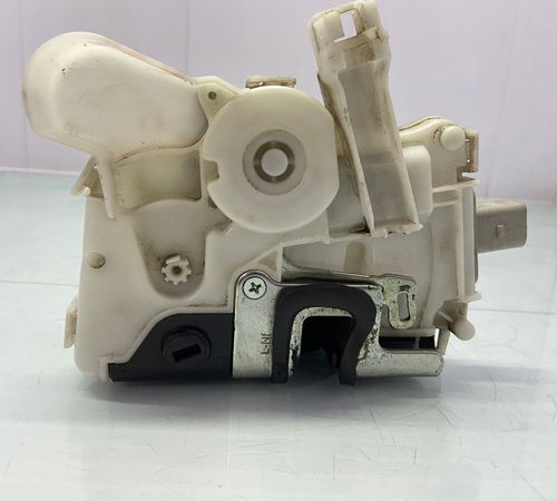 Fechadura Porta Traseira Esq Volkswagen ...
