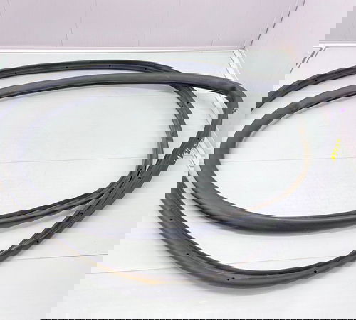 Borracha Vedação Porta Traseira Dir Chevrolet Cruze 17/23