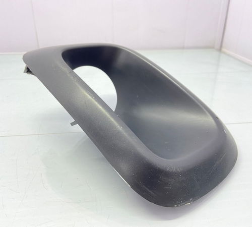 Moldura Milha Esquerdo Fiat Uno 2015/2020