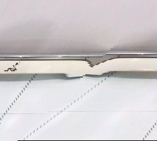 Moldura Friso Aplique Capo Tras Mitsubishi Outlander 12/15