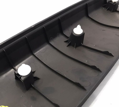 Moldura Acabamento Capo Tras Mitsubishi Outlander 13/15
