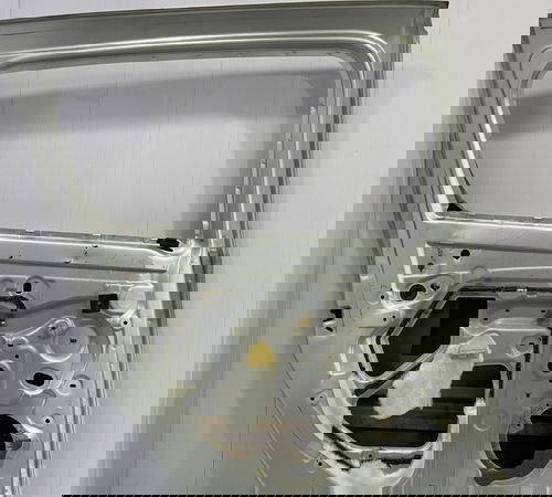 Porta Traseira Esquerda Renault Sandero 2015/2020