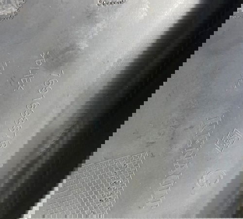 Moldura Inferior Esquerda Coluna B Renault Sandero 2015/2020