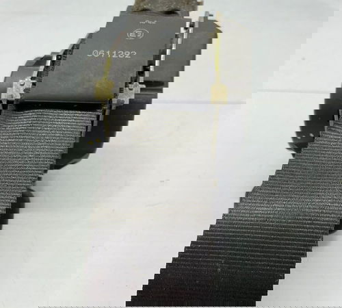 Cinto Traseiro Direito Renault Sandero 2015/2020