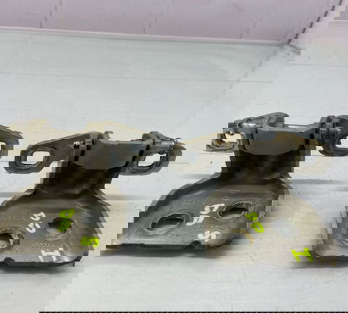 Par Dobradiça Dianteira Direita Renault Sandero Logan 15/20