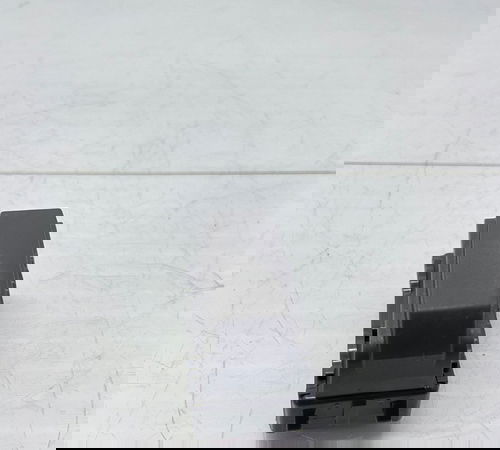 Botão Falso Sem Função Painel Renault Sandero Logan 15/20