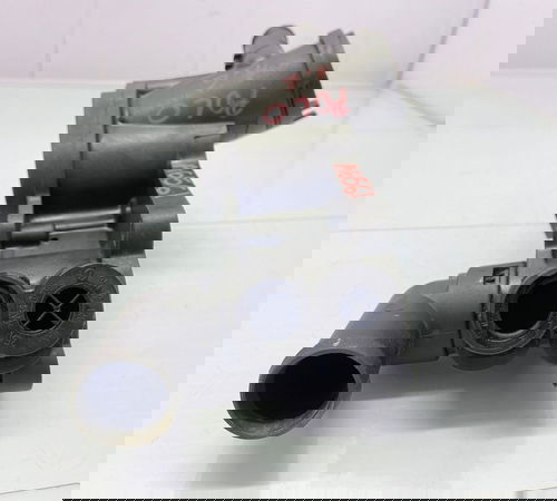 Carcaça Valvula Termoestatica Volkswagen Gol Fox 1.6 09/18