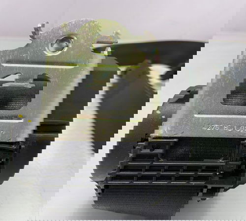 Cinto Dianteiro Direito Renault Sandero 2015/2020