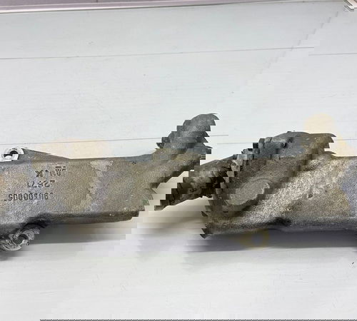 Carcaça Valvula Termoestatica Chevrolet Vectra Zafira 06/12