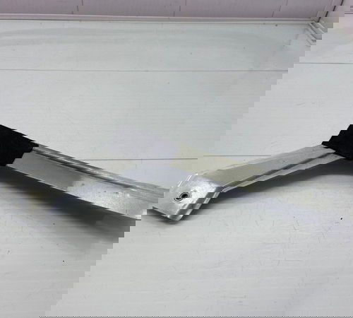 Guia Vidro Porta Traseira Esquerda Renault Kwid 17/21