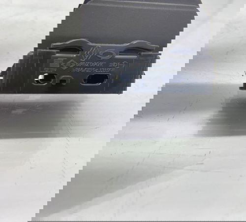 Botão Falso Painel Renault Sandero Logan 2015/2020