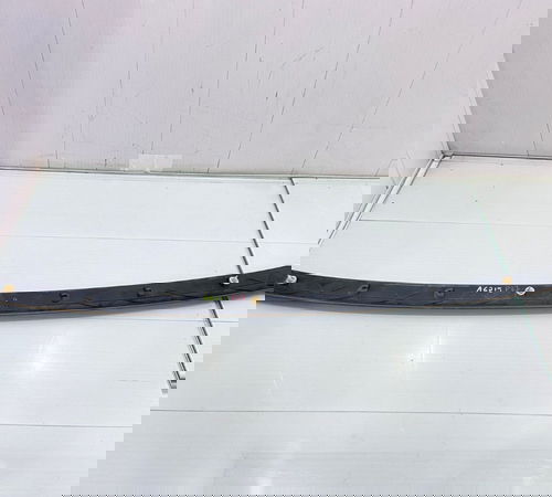 Moldura Superior Tampa Traseira Volkswagen Saveiro 2009/2020