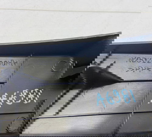 Moldura Banco Dianteiro Direito Mitsubishi Asx 2011/2015