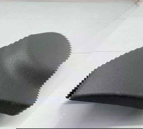 Moldura Banco Dianteiro Esquerdo Renault Fluence 2008/2012