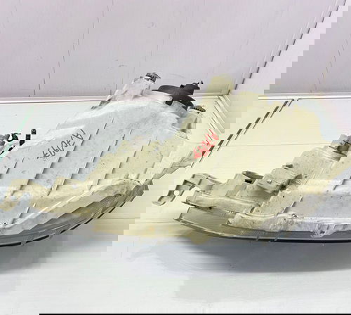 Farol Direito Toyota Etios 2013/2020
