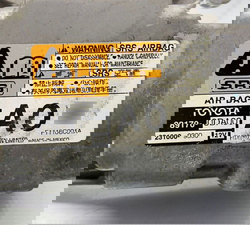Botão Trava Banco Traseiro Chevrolet Onix 2013/2019