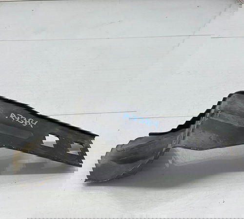 Suporte Guia Para-choque Esquerdo Citroen C3 2013/2018