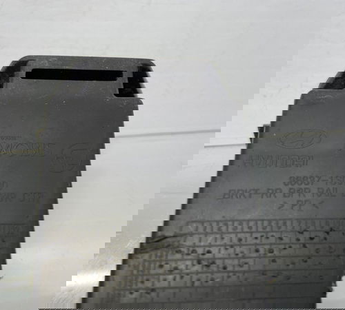 Guia Suporte Para-choque Traseiro Hyundai Hb20 Hatch 13/19
