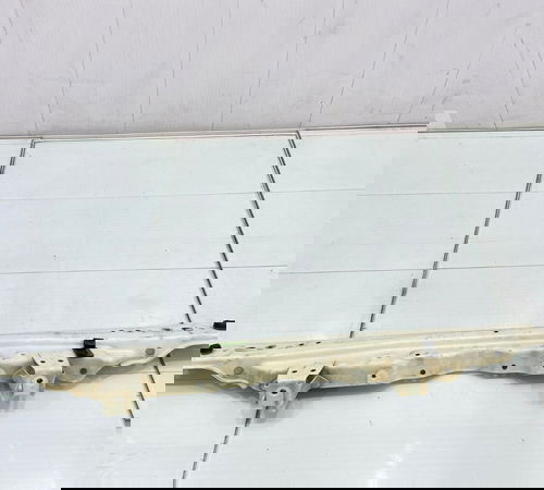 Travessa Painel Frontal Toyota Hilux 2017/2023