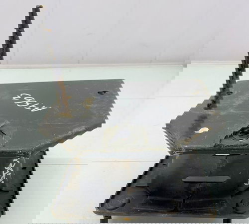 Pé Direito Alma Para-choque Traseiro Kia Cadenza 2009/2010