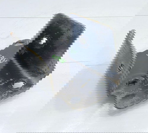 Sapata Suporte Direito Eixo Traseiro Renault Sandero 15/20