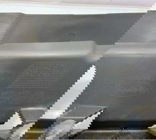 Moldura Lanterna Direita Fiat Fiorino 2014/2021