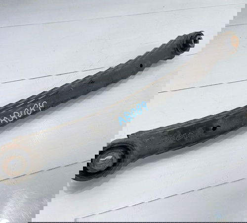 Braço Tirante Suspensão Traseiro Esquerdo Hyundai I30 09/12