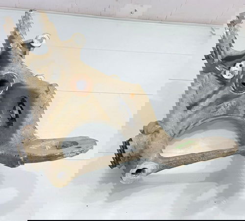 Montante Traseiro Esquerdo Audi A6 4x2 2013/2017