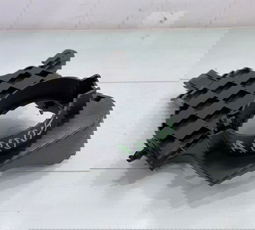 Suporte Fixação Tubo De Ar Peugeot 2008 2017/2020