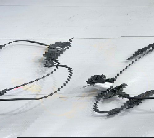 Sensor Abs Traseiro Esquerdo Toyota Corolla 2020/2023