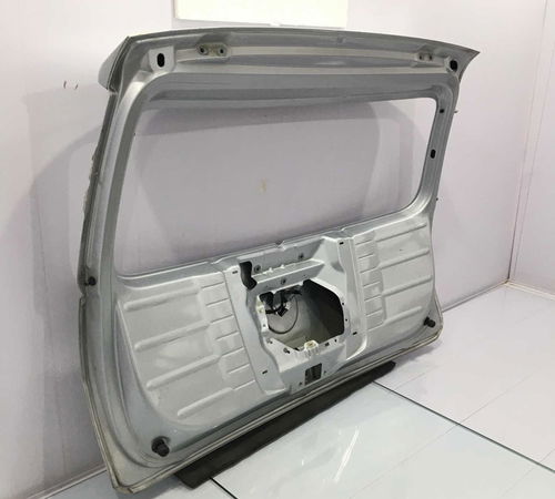Capô Tampa Traseira Volkswagen Fox 2011/2014 Com Detalhes