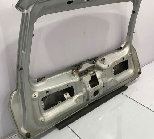 Capô Tampa Traseira Fiat Punto 2008/2017 Recuperado