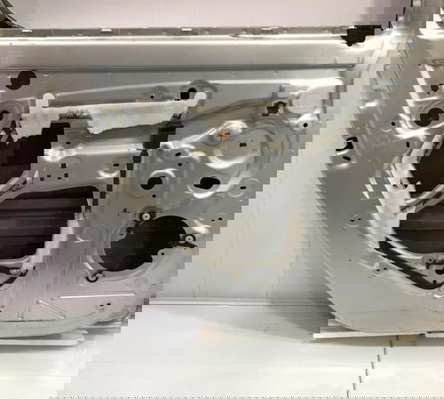 Porta Traseira Esquerda Renault Sandero 2015/2019