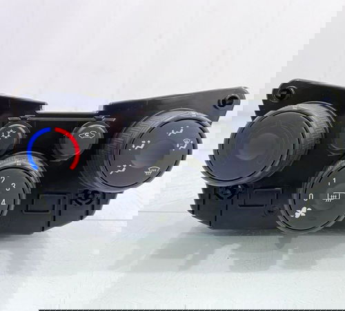 Comando Ar-condicionado Chevrolet Onix 2...