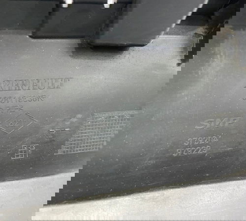 Defletor Ar Para-choque Diant Esq Duster Oroch 16/19