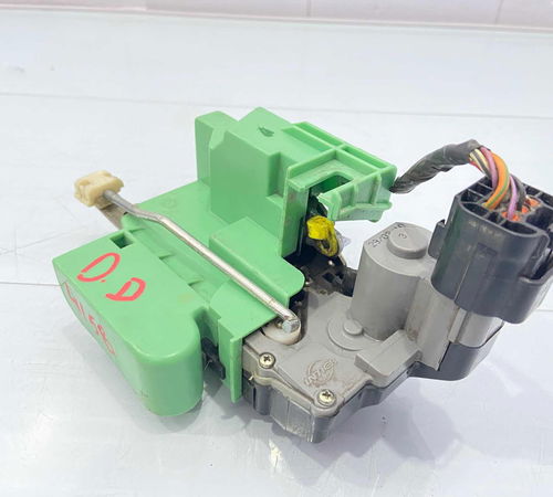 Fechadura Porta Dianteira Direita Fiat Punto 2012/2018