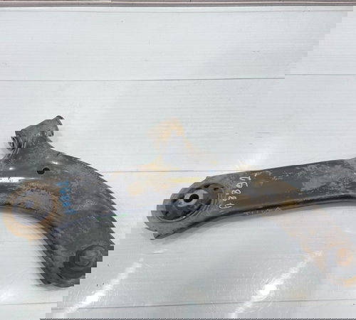 Bandeja Dianteira Direita Nissan Tiida L...