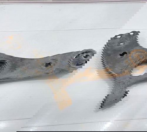 Bandeja Dianteira Esquerda Kia Sorento 2013/2016